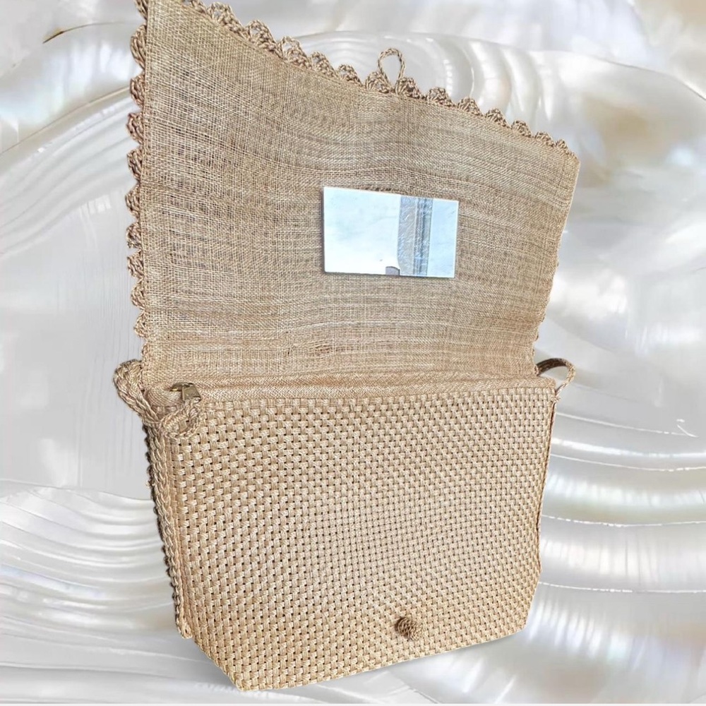 Vintage Woven Shoulder Bag - Picture 4 of 5